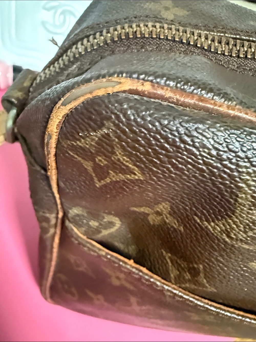 Louis Vuitton Monogram Canvas Vintage Reporter Bag - Picture 16 of 16